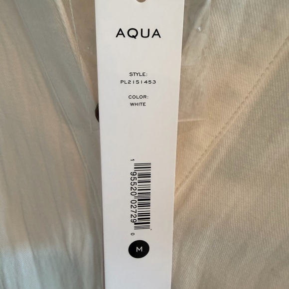 AQUA White Eyelet Flutter Sleeve Tie-Waist Romper, size Medium - Picture 6 of 6